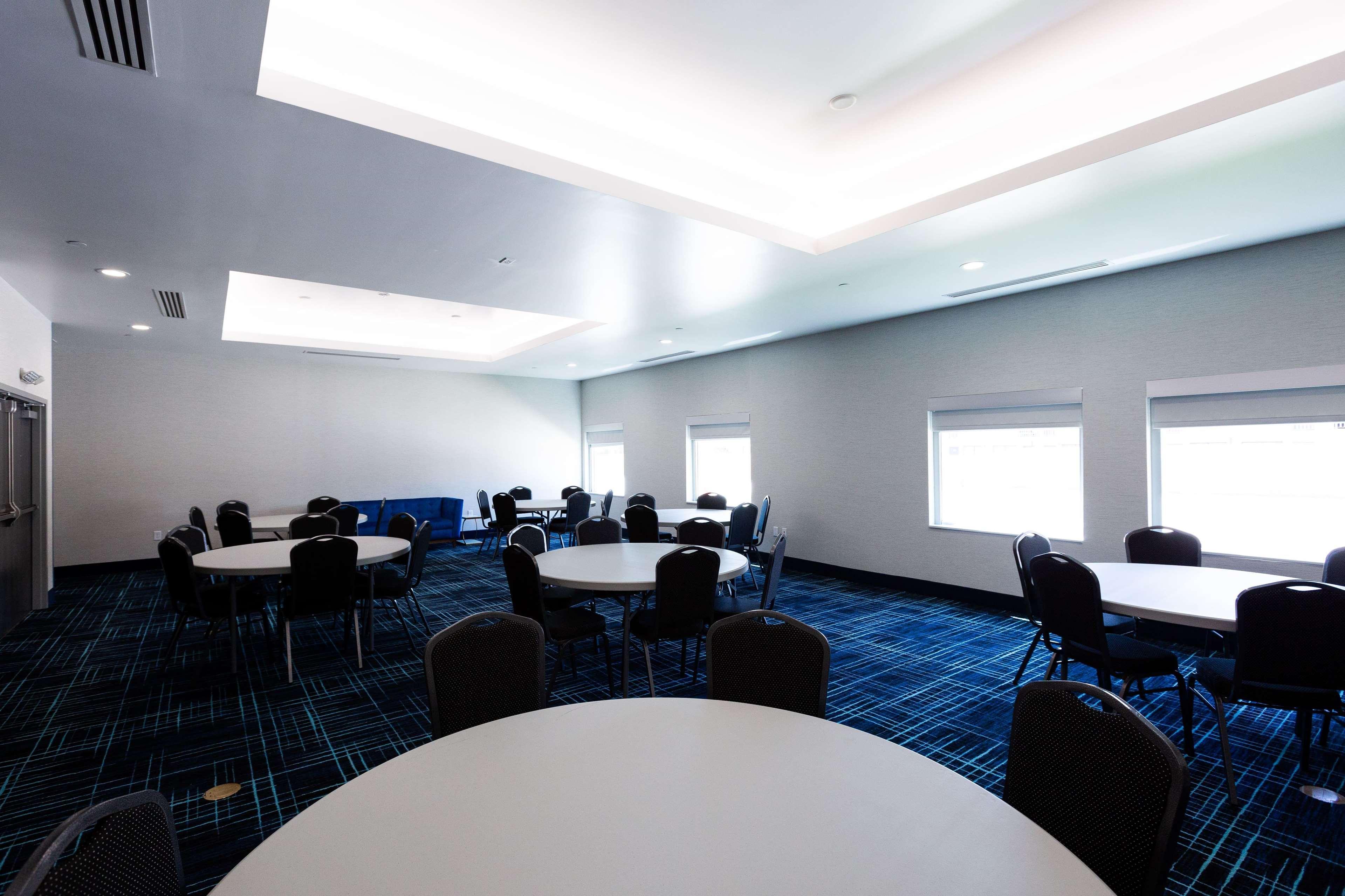 La Quinta By Wyndham Oklahoma City Airport Ngoại thất bức ảnh