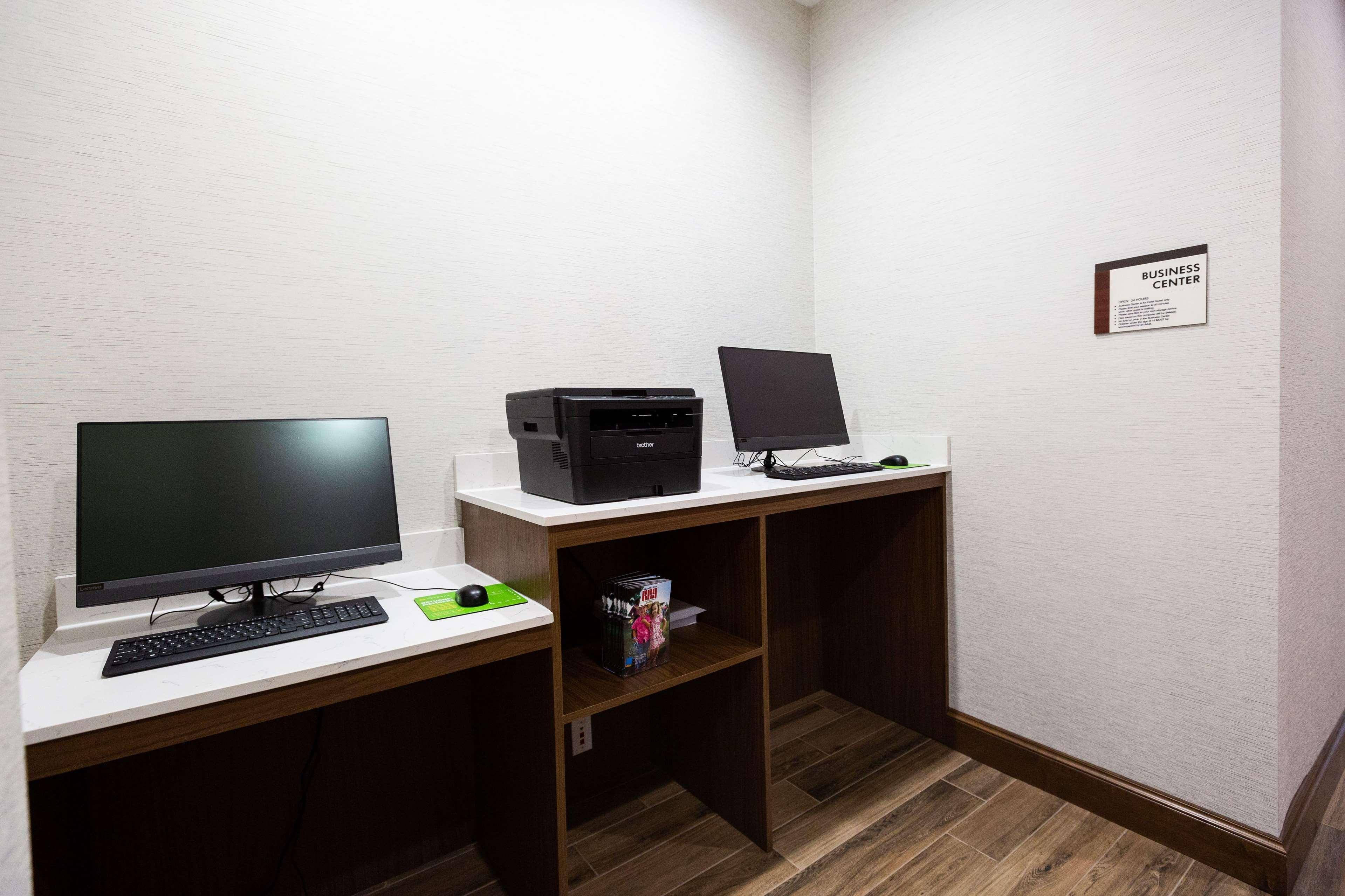 La Quinta By Wyndham Oklahoma City Airport Ngoại thất bức ảnh